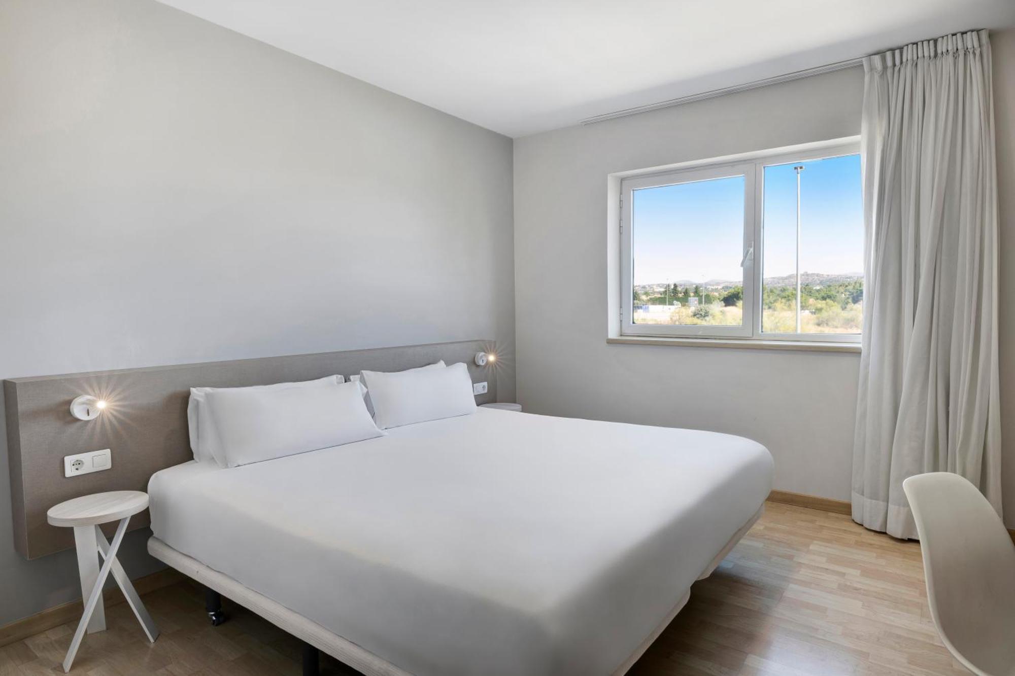 B&B Hotel Madrid Las Rozas Εξωτερικό φωτογραφία